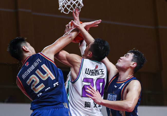 包含里程碑夜山东男篮伤情更新，意甲转会期刷纪录，信心回归，年轻球员得到机会的词条九游体育官网