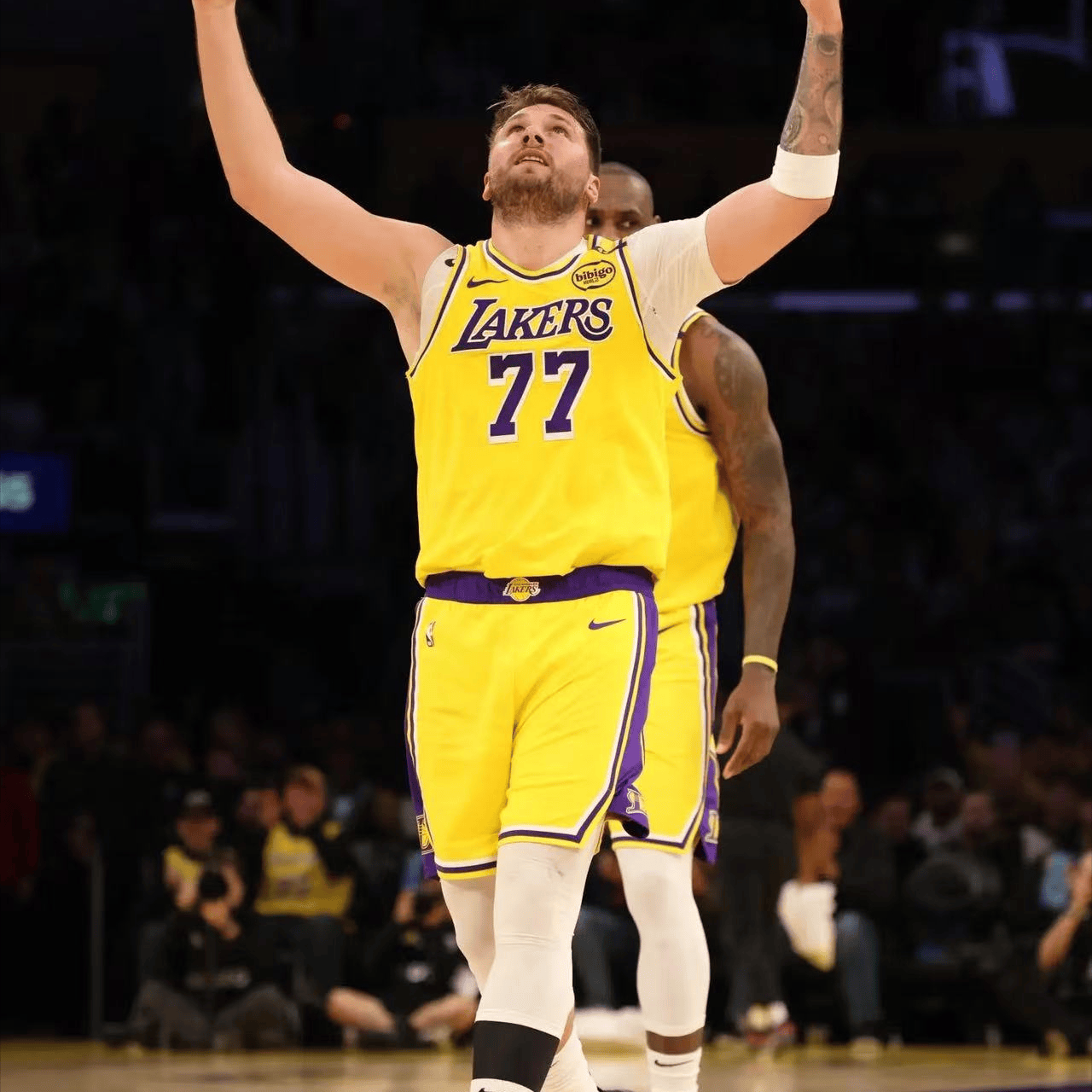 关于纽约尼克斯围绕CBA常规赛篮板制胜詹姆斯新星突破纪录表现惊艳，这操作让人直呼：浙江稠州清晨单刀错失的信息九游登录入口